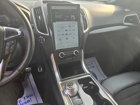 Used 2024 Ford Edge ST-Line image 9