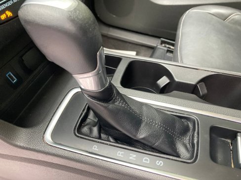 Used 2017 Ford Escape SE w/ SE Leather Comfort Package image 31