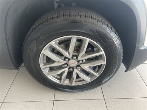Used 2018 GMC Acadia SLE image 14