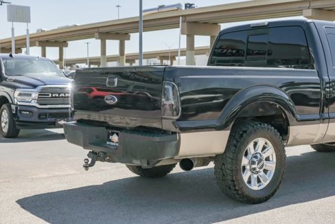 Used 2011 Ford F250 Lariat w/ Lariat Interior Pkg image 14