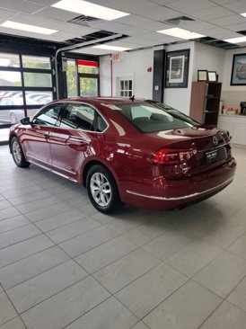 Used 2017 Volkswagen Passat 1.8T S image 6