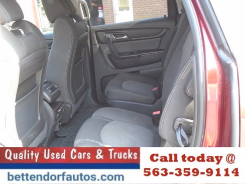 Used 2017 Chevrolet Traverse LT w/ Traveler's Package image 9