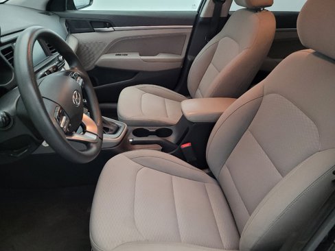 Used 2019 Hyundai Elantra SEL image 17
