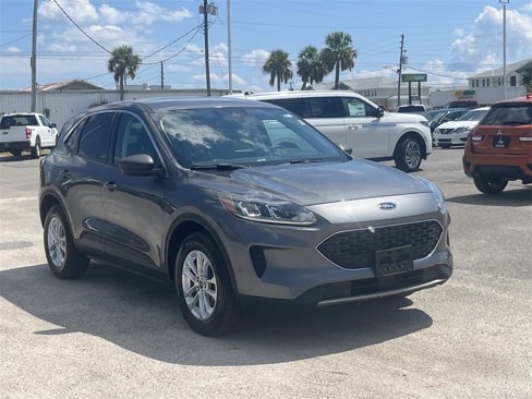 Used 2022 Ford Escape SE image 7