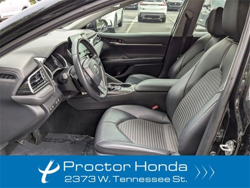Used 2023 Toyota Camry SE image 22