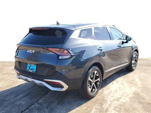 Used 2025 Kia Sportage EX image 4