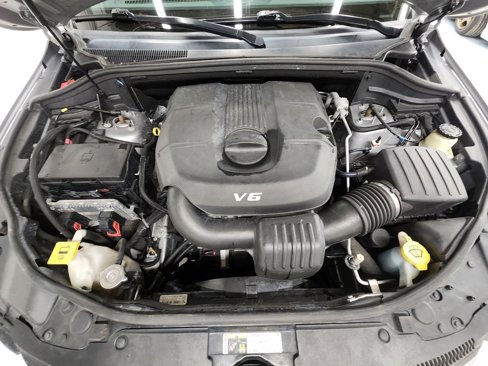 Used 2015 Jeep Grand Cherokee Limited w/ Luxury Group II image 38