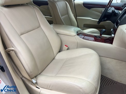 Used 2012 Lexus LS 460 image 21