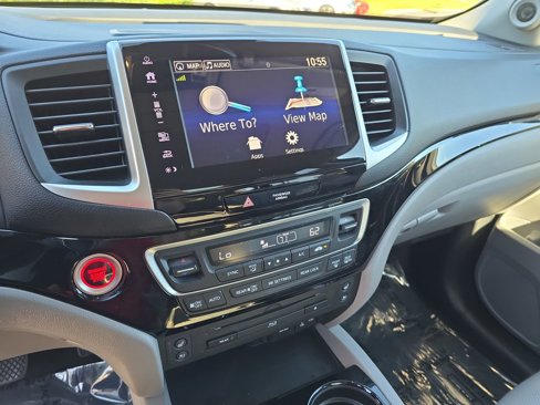 Used 2017 Honda Pilot Elite image 21