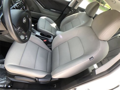 Used 2015 Kia Forte LX w/ Popular Package image 11