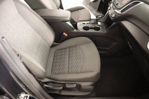 Used 2023 Chevrolet Equinox LT image 12