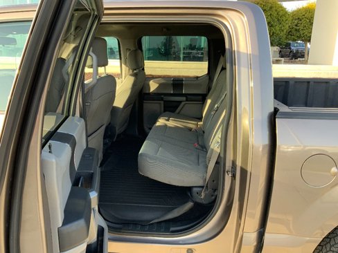 Used 2018 Ford F150 XLT image 18