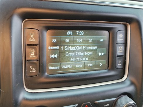 Used 2016 Jeep Grand Cherokee Laredo w/ Quick Order Package 23E image 19
