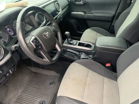 Used 2022 Toyota Tacoma TRD Sport w/ TRD Premium Sport Package image 13