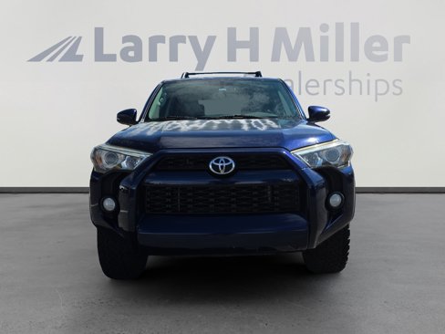 Used 2015 Toyota 4Runner SR5 image 8