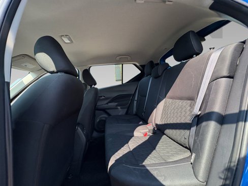 Used 2021 Nissan Kicks SV image 5
