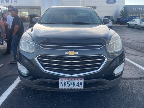 Used 2017 Chevrolet Equinox LT w/ Convenience Package image 2