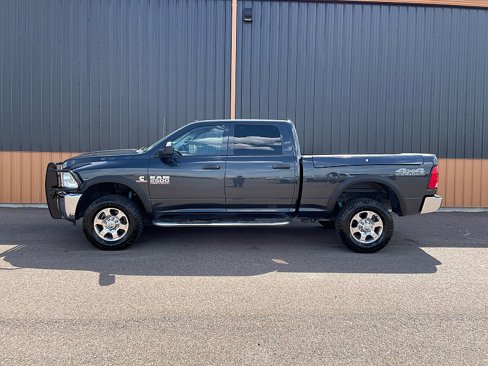 Used 2017 RAM 2500 Tradesman w/ Chrome Appearance Group image 3