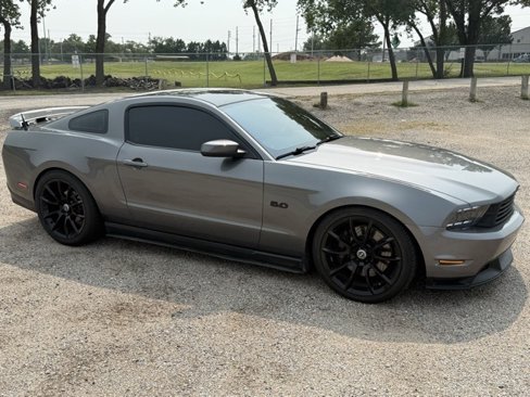 Used 2012 Ford Mustang GT Premium w/ Security Pkg image 5