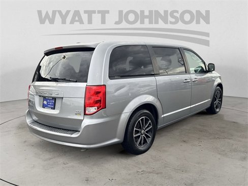 Used 2019 Dodge Grand Caravan GT image 5