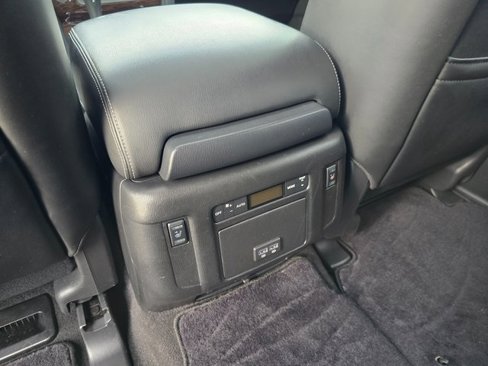 Used 2017 Nissan Armada Platinum w/ Captain Seat Package image 33
