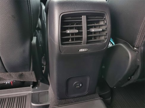 Used 2022 Ford Escape SEL image 27