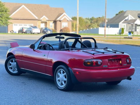 Used 1990 MAZDA MX-5 Miata image 8