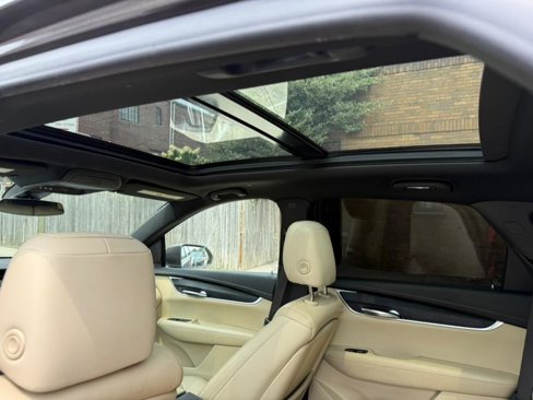 Used 2019 Cadillac XT5 Luxury image 11