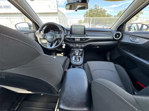 Certified 2024 Kia Forte LXS w/ LXS Technology Package image 19