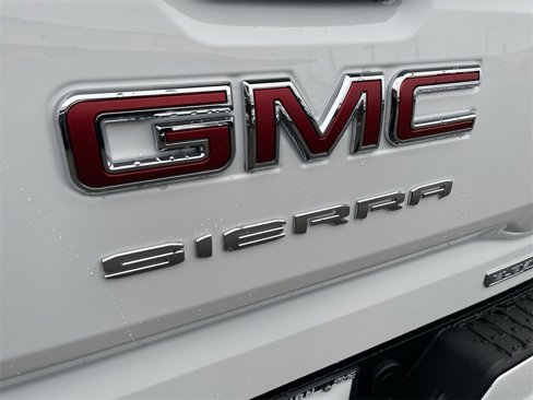 New 2025 GMC Sierra 1500 Elevation image 31