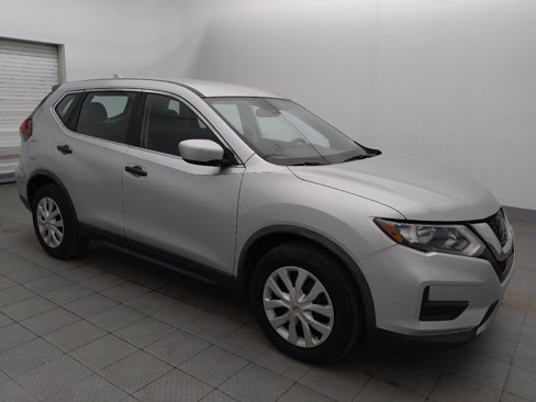 Used 2020 Nissan Rogue S image 11
