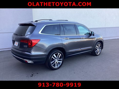 Used 2016 Honda Pilot Touring image 3