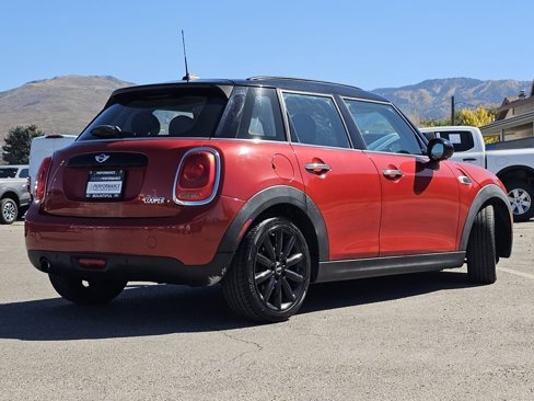 Used 2016 MINI Cooper 4-Door Hardtop image 22