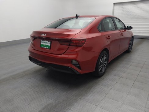 Used 2024 Kia Forte LXS image 9