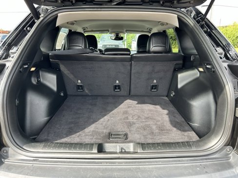 Used 2019 Jeep Cherokee Limited image 5