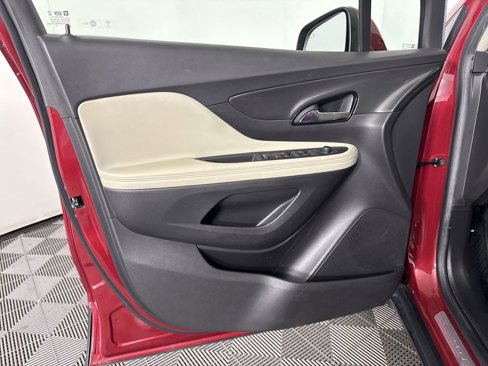 Used 2017 Buick Encore Essence w/ Experience Buick Package image 8