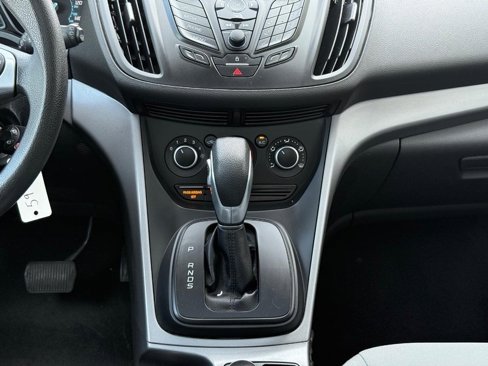 Used 2015 Ford Escape SE image 12