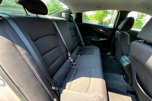 Used 2023 Chevrolet Malibu LS image 24