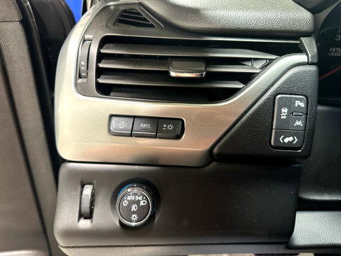 Used 2016 Chevrolet Tahoe LTZ image 29