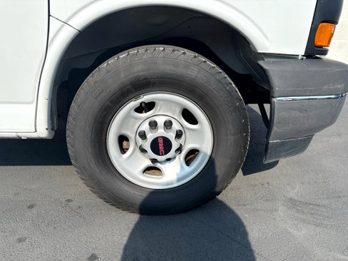 Used 2018 GMC Savana 2500 w/ Driver Convenience Package image 22
