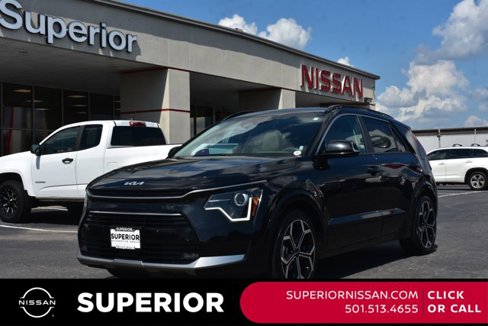 Used 2023 Kia Niro EX Touring image 1