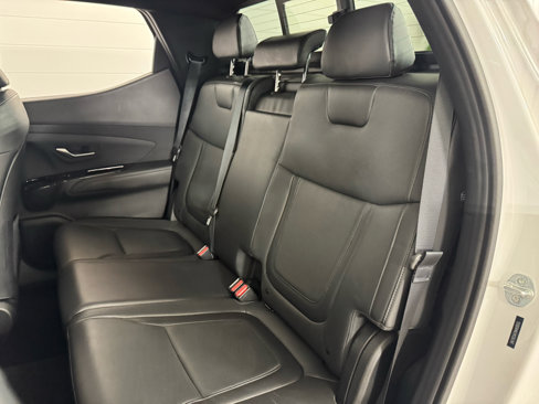 Used 2022 Hyundai Santa Cruz Limited image 34