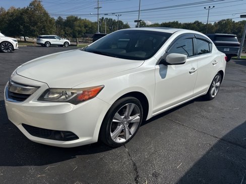 Used 2013 Acura ILX w/ Technology Package image 1