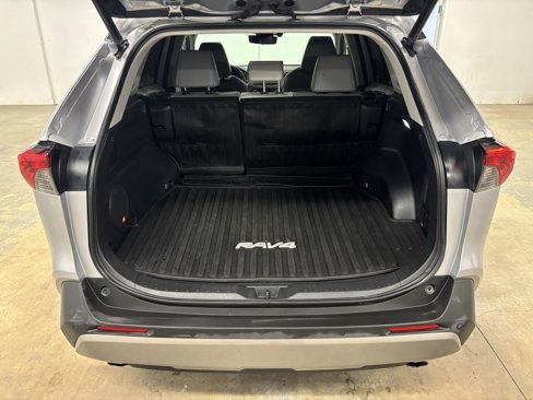 Used 2023 Toyota RAV4 Limited image 23
