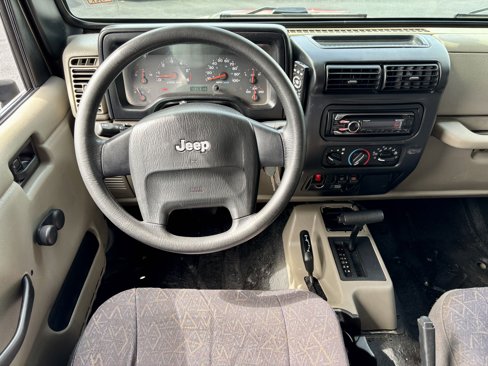 Used 2004 Jeep Wrangler Rubicon image 13
