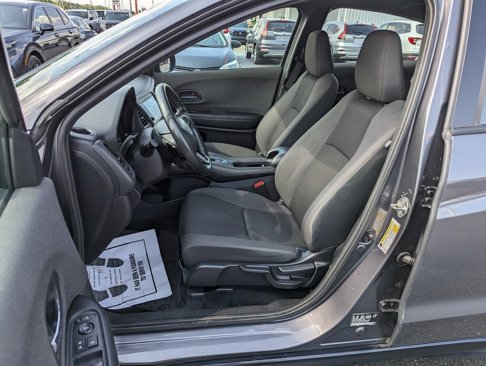 Used 2019 Honda HR-V Sport image 9