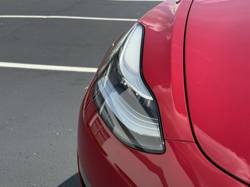 Used 2019 Tesla Model 3 Standard Range image 14