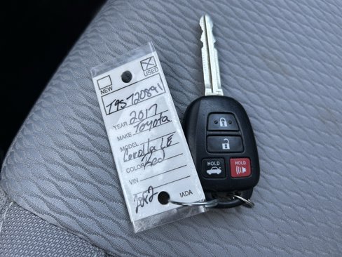 Certified 2017 Toyota Corolla SE 50th Anniversary image 30