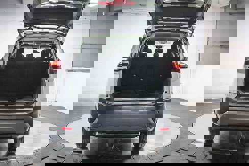 Used 2023 Nissan Rogue S image 29