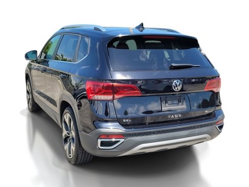 Used 2023 Volkswagen Taos SEL image 3